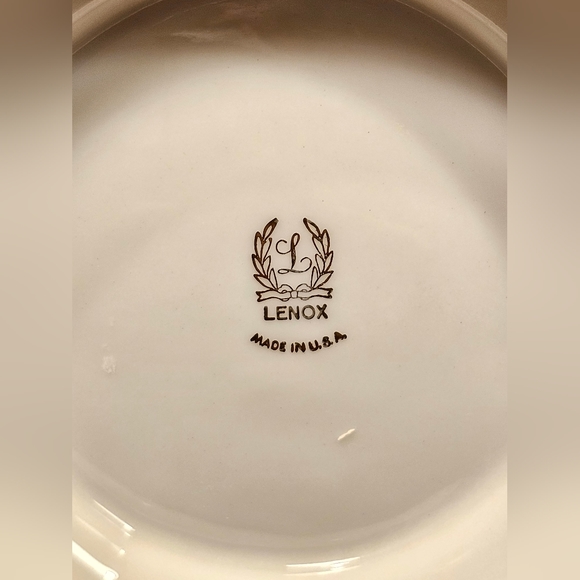 Vintage Lenox Ivory Round Footed Fluted Gold Accent Compote Bowl 10" STUNNING!! - Picture 3 of 7